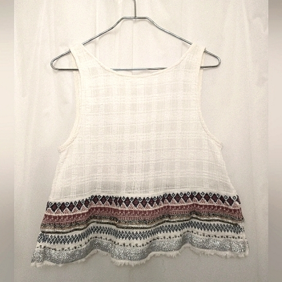Great Used Condition Ecote Boho Cotton Low Cut-Out Back Embellished Tank Top Lg. - Picture 2 of 10